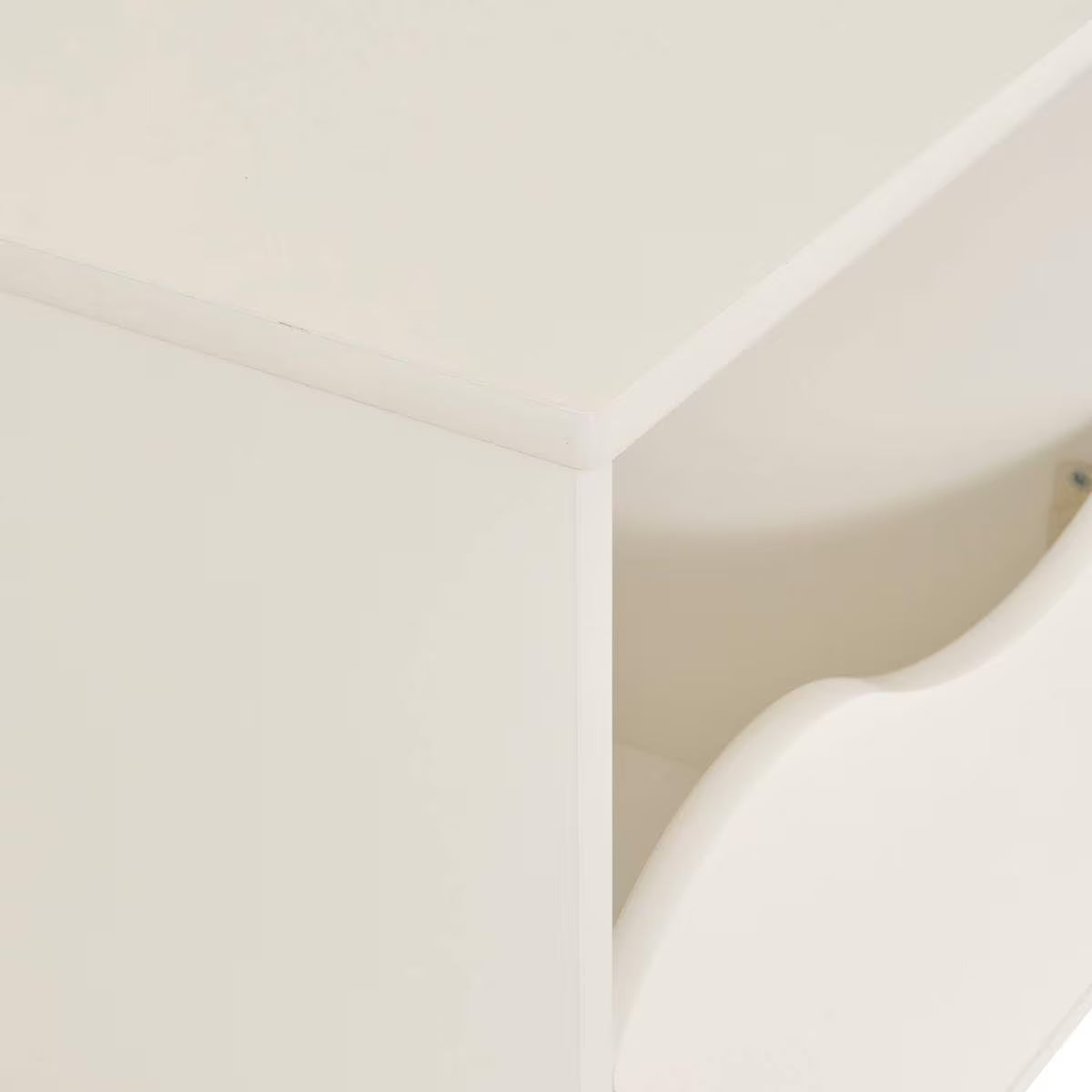 Table de chevet enfant blanche