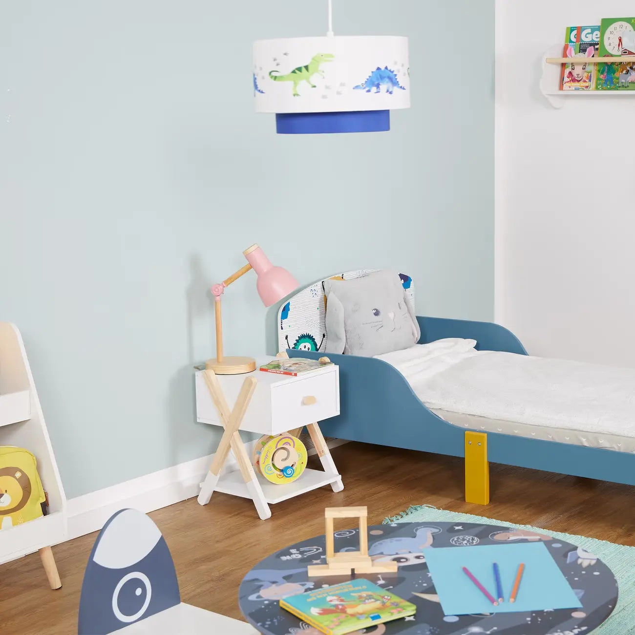 Table de chevet enfant blanche en bois