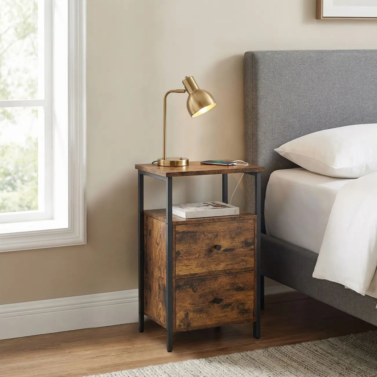 Table de chevet industrielle bois foncé haute